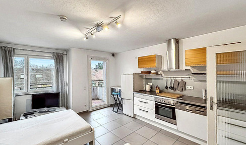 Furnished one-bedroom apartment with a balcony in the Nibelungenviertel district of Nuremberg.
