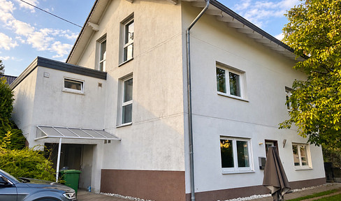 Two living areas under one roof – 191 square meters for family, work, and guests.