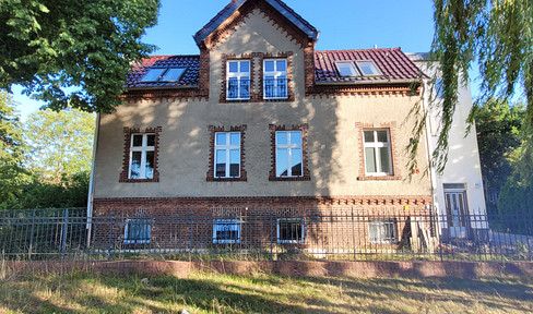 Charming 4-room apartment in Französisch Buchholz.
