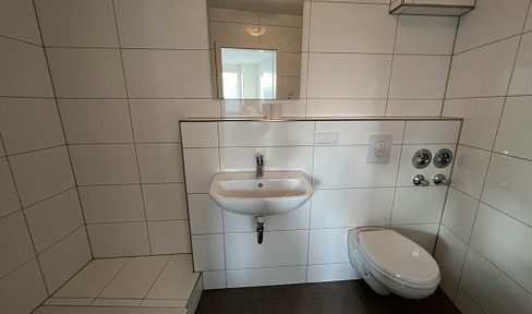 Köln Eigelstein ,30 qm, mit Einbauküche, ab 01.12.26 frei