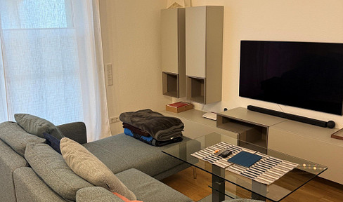 Wohnen am Webicht: Neuwertige 2-Zimmer-Erdgeschosswohnung mit TG-Platz – Provisionsfrei von privat!