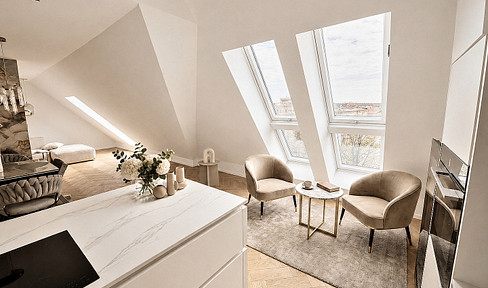Oberste Etage mit Aufzug: 131 m² Dachgeschoss, 2025/26 neu ausgebaut – Potsdam West