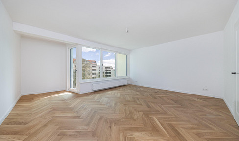 2 balconies | Completely renovated | Fitted kitchen | Elevator | Excellent location.