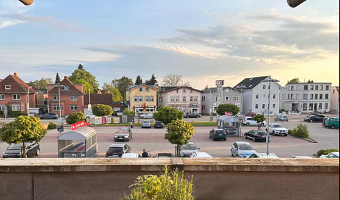 Modern 3-room apartment with a parking space in the underground garage, located in Stockelsdorf.