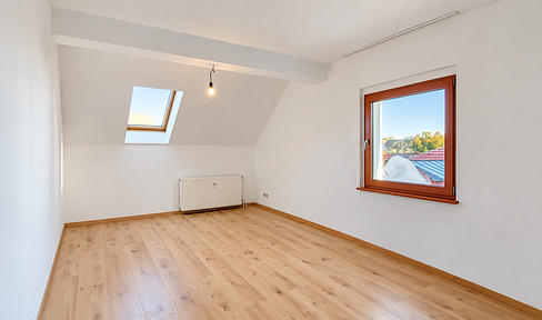 2-Zimmer-Wohnung in Grünau – Einbauküche & S-Bahn-Nähe