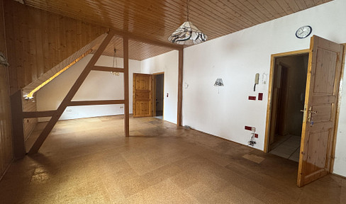 Close to the hospital. House for tradespeople.