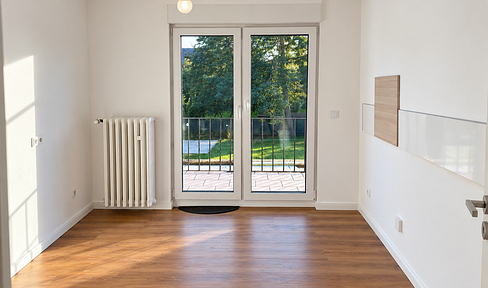 Sehr schöne 4-Zimmer-Wohnung mit Balkon – ca. 110 m² in ruhiger Wohnlage von Korschenbroich-Pesch