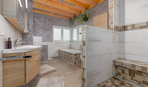 Brand-new, premium property with KfW 55 energy efficiency rating, swimming pool, and luxurious amenities, located in Sprendlingen, Rhineland-Palatinate.