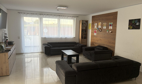 Brand new apartment with 172 square meters and top-of-the-line features.