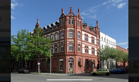 Unique, historic apartment with 10 rooms, perfect for a large family, located near the State Theatre in Cottbus.