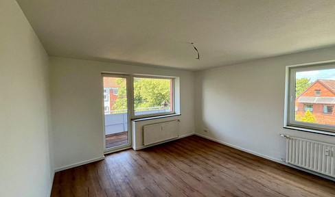 Frisch renovierte 2-Zi.-Wohnung mit Südbalkon