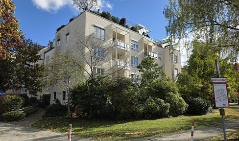 Helle 3-Zimmer-Wohnung mit verglastem Balkon und schöner Westausrichtung