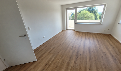 Completely renovated investment property in Passau: 6% return, ideal for a shared apartment for two people.