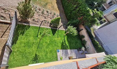Comfortable living with your own garden.