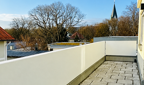 Komplett sanierte 4-Zi.-Wohnung mit sonnigem Balkon in Pasing – vermietet