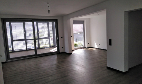€25 bei ca.23° Raumtemperatur. Erdwärme +Lüftugsanlage mit Wärmerückgewinnung.