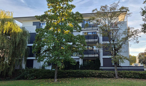 Wohnen im Grünen – moderne 2-Zimmer-Wohnung mit schönem Balkon im Lehrhöfer Park