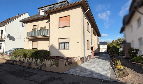 Kapitalanlage in Ahrweiler: MFH (6 WE), 492 m² Wfl., großem Grundstück & Garagen (provisionsfrei)