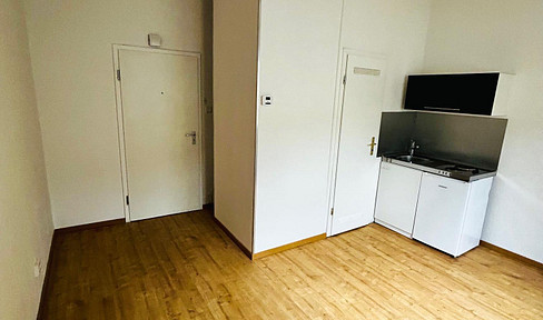 ruhiger Gewerberaum, Büro, Praxis, Studio, Lager / in fußläufiger Entfernung zur Uni