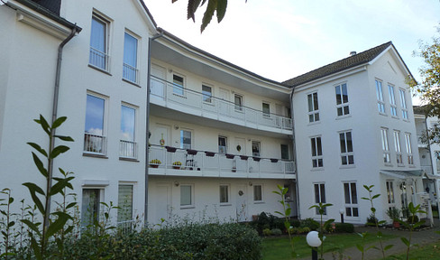 Barrierefreies Wohnen - gepflegte 2-Zi-Whg mit EBK und Balkon