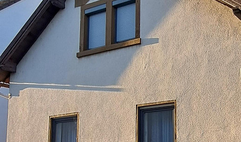 Detached house for sale.