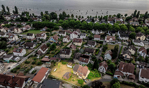 Allensbach – Building plot/property suitable for demolition, in a prime central location.