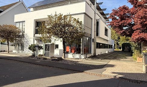 Großzügige Praxis- oder Bürofläche auf zwei Etagen