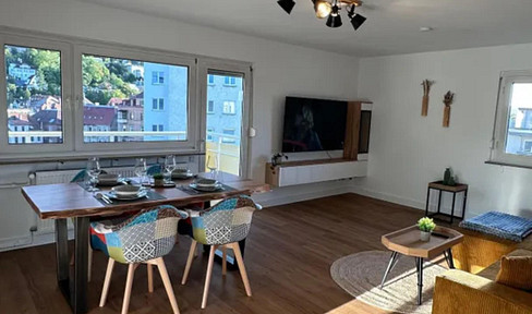Quiet 2.5-room apartment, 73m², with balcony, located in the city center of Stuttgart.