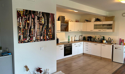 Modern 3-room apartment with a spacious living concept, located in the heart of Zülpich.