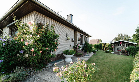 Spacious bungalow for sale.