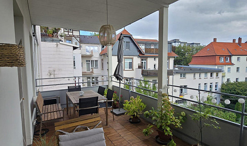 Wohnen mit Geschichte – 165 m² Altbaucharme | 5 Zimmer | ca. 3 m Deckenhöhe | Denkmal