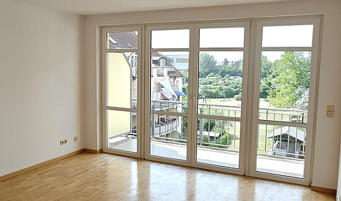 Stylish maisonette apartment, beautifully modernized.