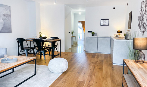 Sanierte, 3 ZKB, Maisonette-Whg., Erstbezug und Provisionsfrei