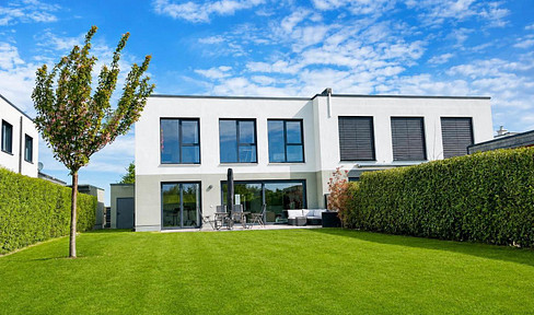 Provisionsfrei: Klare Architektur, geschützter Garten – nahe Cospudener See
