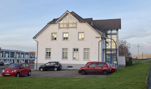 3 Zimmer Dachgeschoß Wohnung zentral in Nordenham