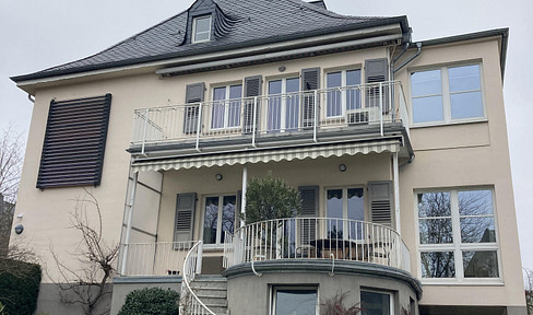 Stadtvilla am Schafsberg mit großem Garten, provisionsfrei