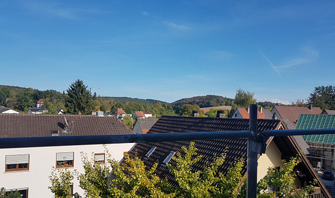 Erstbezug: Kompakte 3-Zi. in ruhiger Lage
