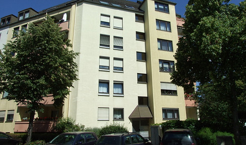 Von Privat- 2-Zimmer Wohnung, 65 m² mit Balkon -zum Wohnen oder als Kapitalanlage