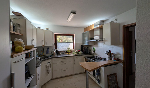 Spacious terraced house seeks a family.