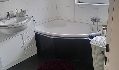 2-Zimmer-Wohnung in Heilbronn, zentrale Lage, 2 Keller