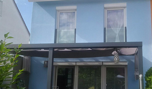 Excellent semi-detached house, 125 square meters, up to 6 rooms. No commission fees.
