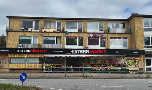 Commercial property for rent in Hamburg-Rahlstedt – long-term lease agreement.