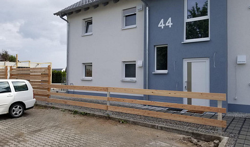 2,5 Zimmer Dachgeschoss-Wohnung mit Balkon