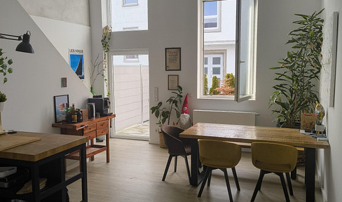 Offen gestaltete 3,5 Zimmer-Wohnung auf drei Ebenen