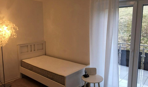 Apartment! South-facing balcony! Like new! Modern! Accessible! Quiet!