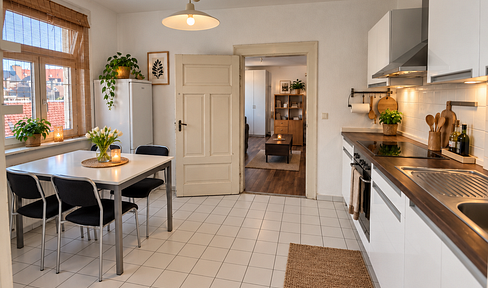 Centrally located, furnished apartment in the heart of Erlangen.