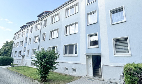**Sofort frei **Saniert**Provisionsfrei** 5 Zimmer Wohnung