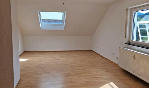 JETZT MIETEN!  2-ZIMMER-WOHNUNG  ·  GAGGENAU-HÖRDEN