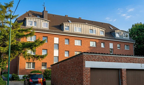 4 Zimmer Maisonette mit Balkon & Stellplatz | 5 % Rendite | Ruhige Hoflage in HH