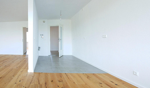 Sanierte Vier-Zimmer-Wohnung in Laim an der U5 mit TG-Stellplatz